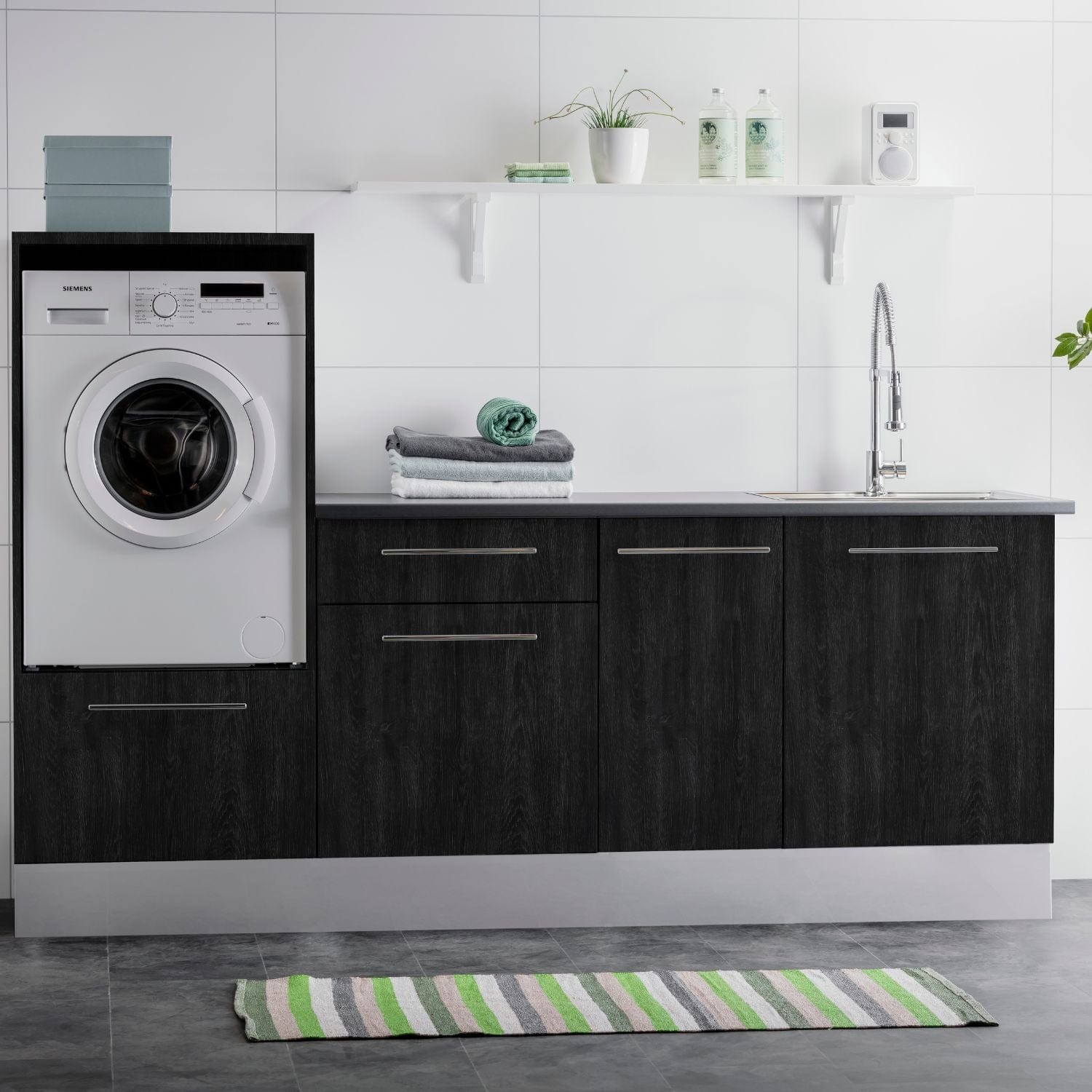 Alterna vaskerom: Blindpanel B20xD1,6xH72-196,5cm Mørk eik / 20x72cm Alterna Tilbehør vaskeromsinnredning GRO-7012646