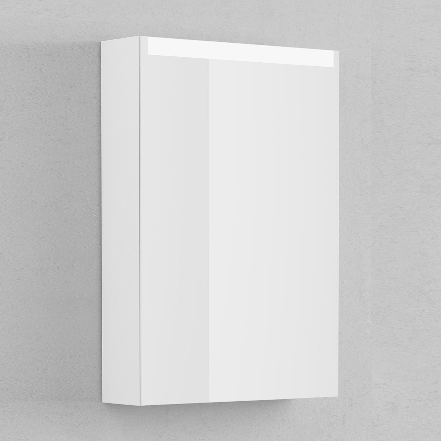 INR STAGE Speilskap med stikkontakt B400-1400xH720xD140mm Premium white / 50cm høyre INR Iconic Nordic Rooms Speilskap INR-368611H