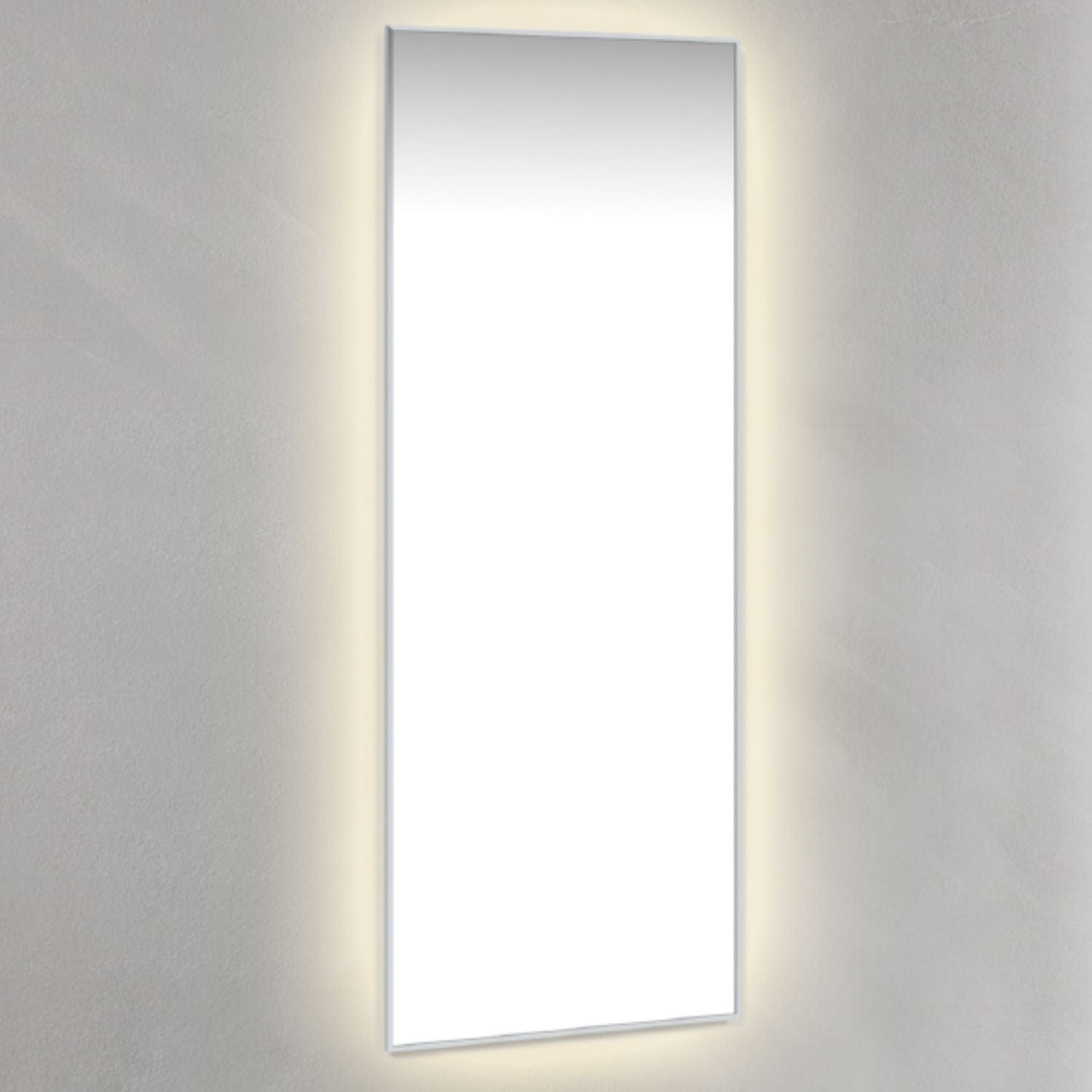 Macro Design Avlange Speil Rammespeil Krom / 45cm / med ambilight Macro Design Baderomsspeil GRO-IP45120AKR