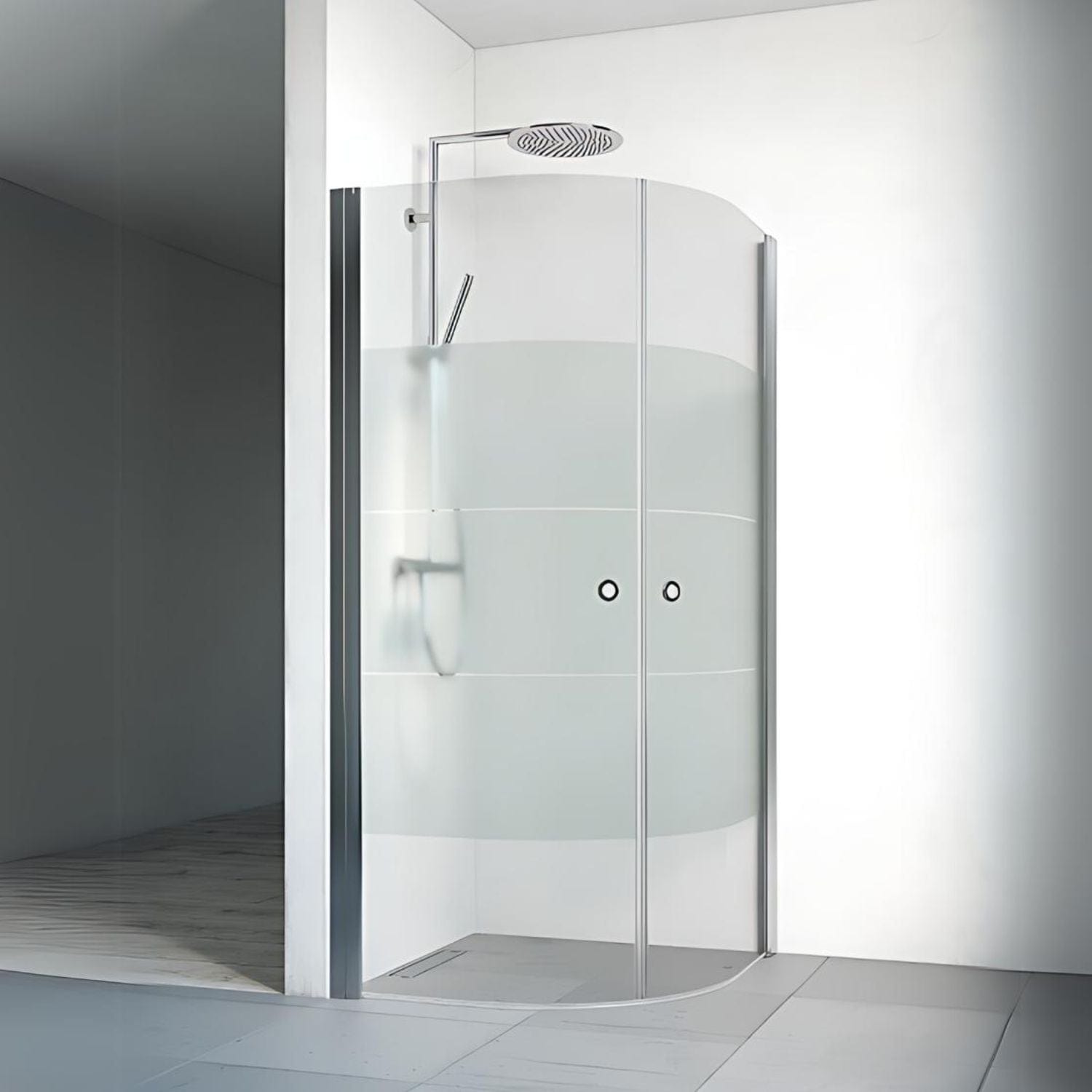 Macro Design SPIRIT Dusjhjørne Rund - med hullgrep Krom / 70x70cm / Screen glass Macro Design Dusjdør BUN-DHSCG707GSC