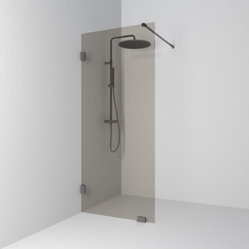 Svedbergs 180° Dusjvegg med fot og stag Blyantpenn svart / 78cm / Bronsefarget glass Svedbergs Dusjvegg SV-622978