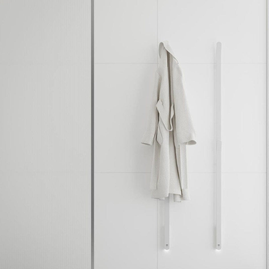 INR Bow Håndkletørker H170 Designvinner INR Iconic Nordic Rooms Håndkletørker strøm