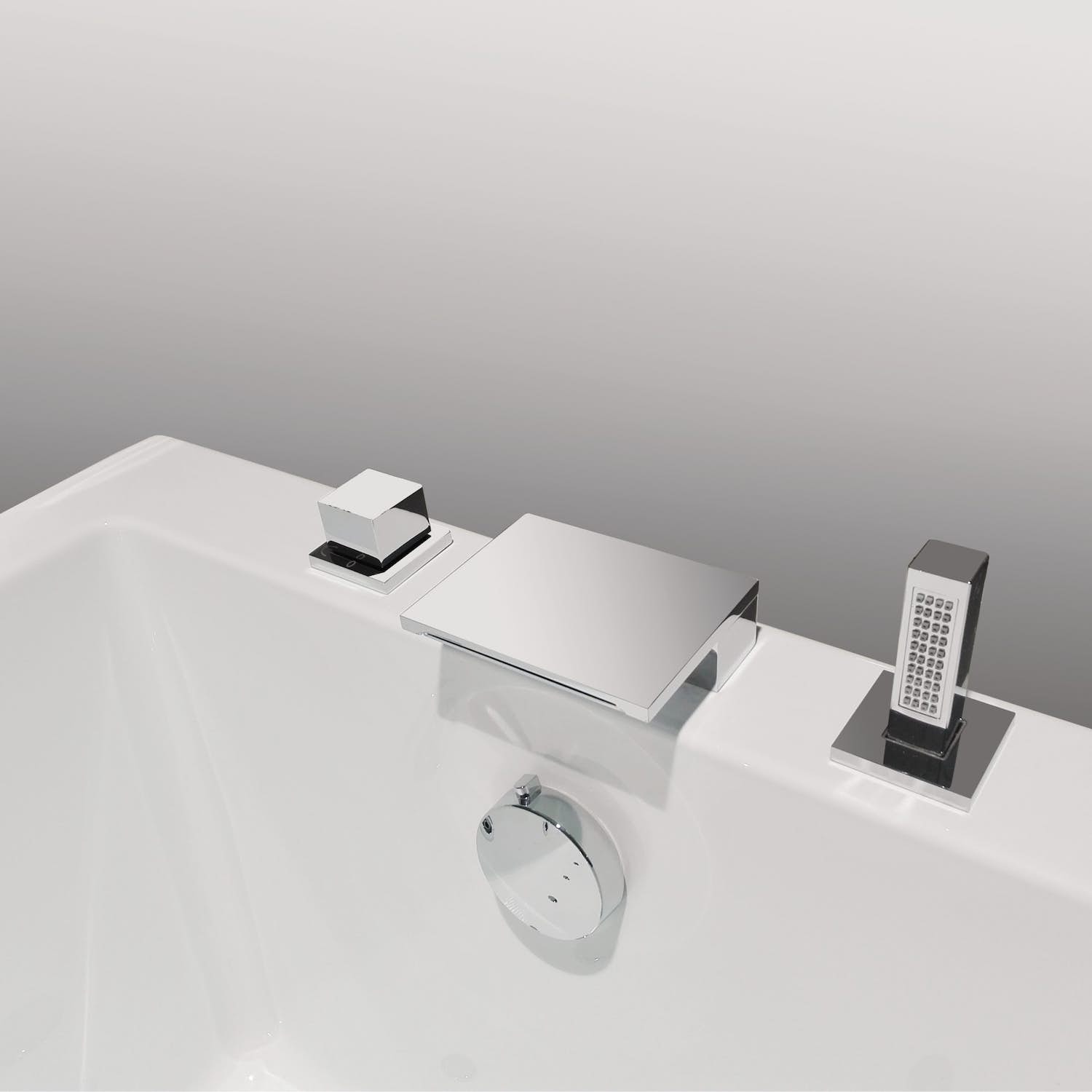 Novellini Calos Badekarsarmatur - karkant Novellini Karkantbatteri KO-700900000