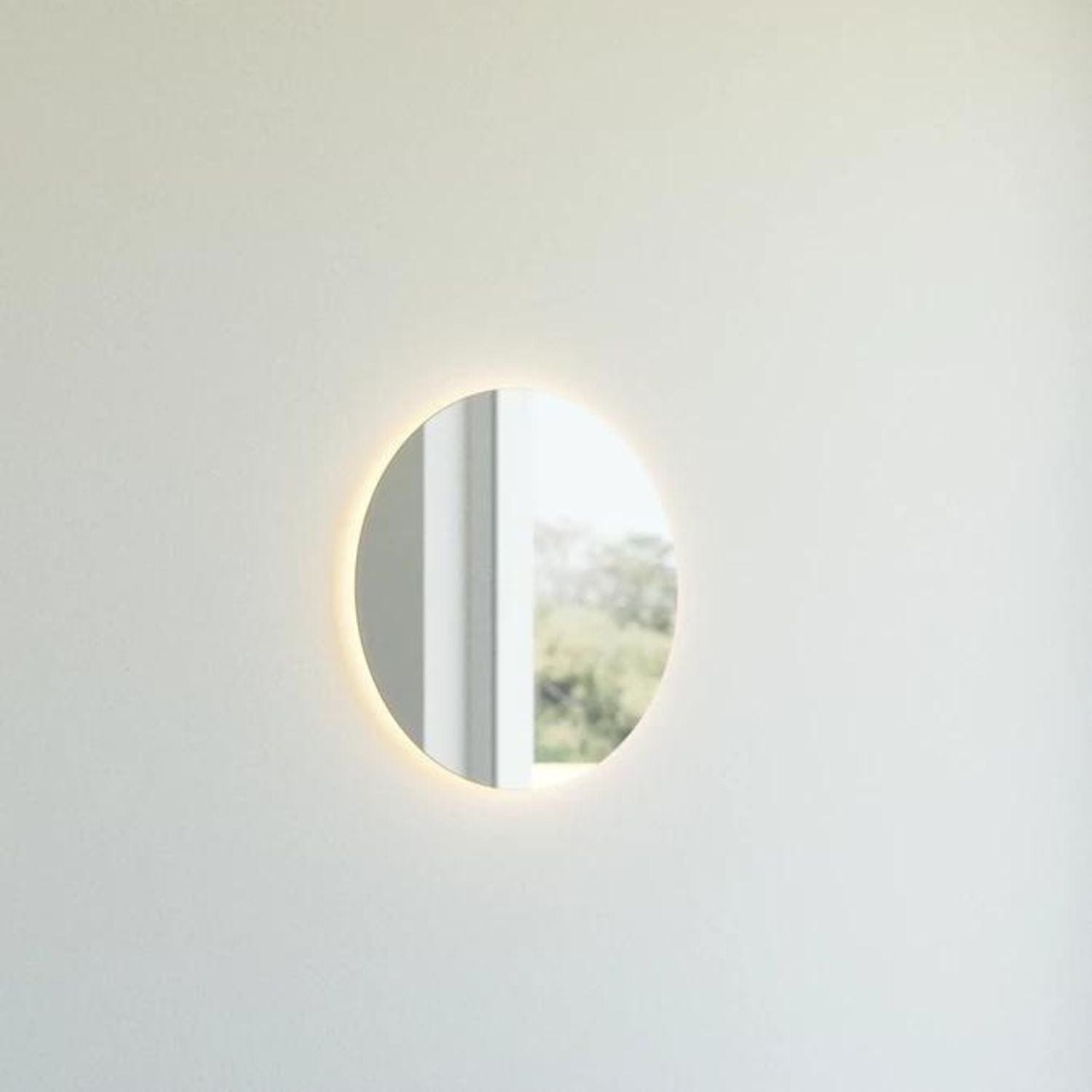 1904 Sval Speil Bakgrunnsbelyst med Dimmer 60cm 1904 Sval Speil Bakgrunnsbelyst med Dimmer 60cm