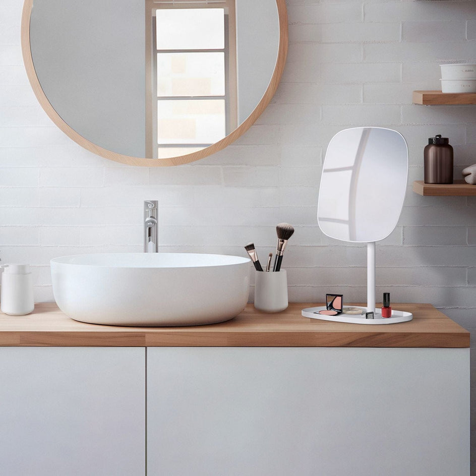 Beslagsboden Glow 576 Sminkespeil på fot Beslagsboden Sminkespeil