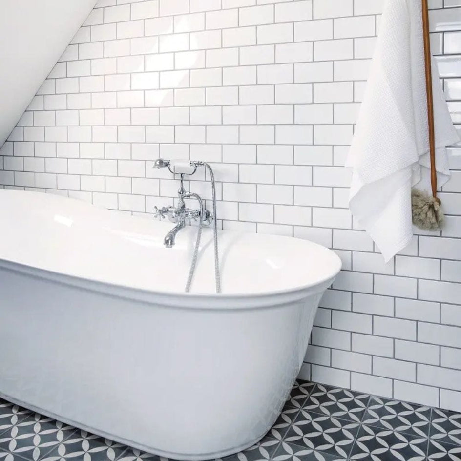 Damixa Tradition 2-greps Badekararmatur med Dusjhode Krom Damixa Badekararmatur KO-3702500