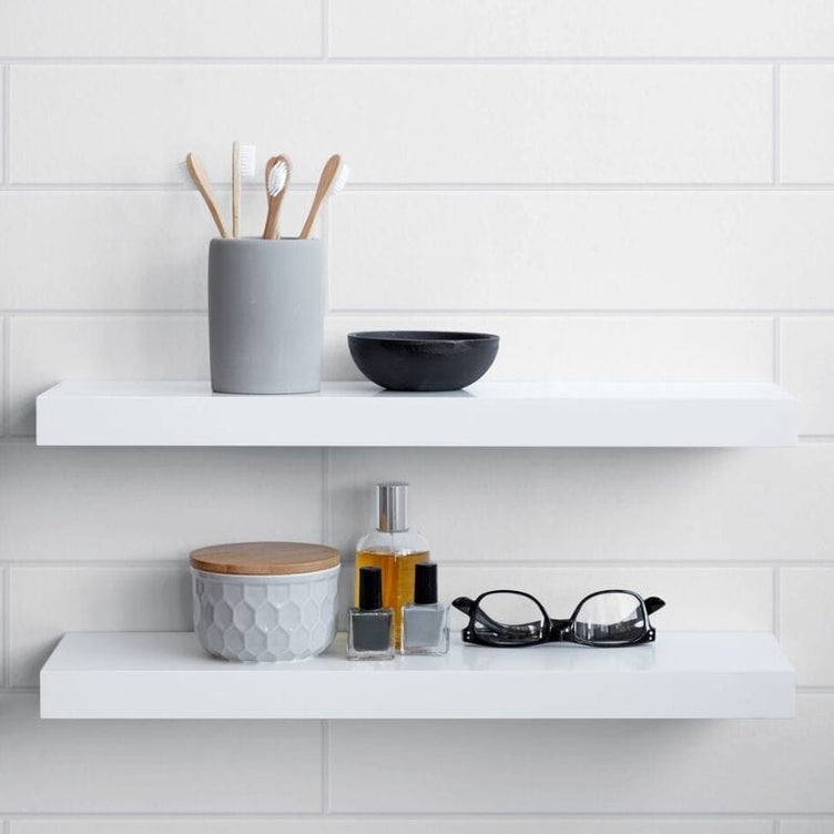 Dansani Inzo Hylle med spyd