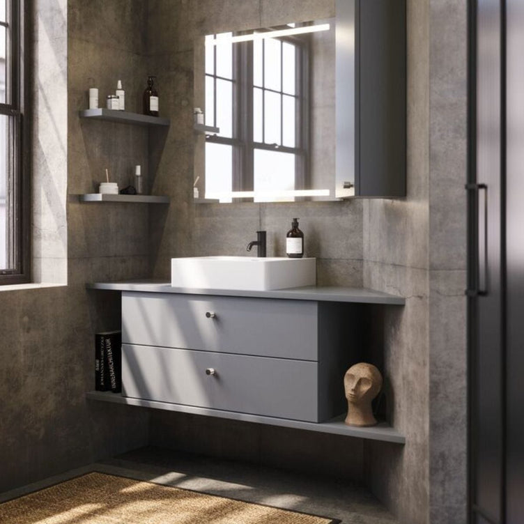 Dansani Inzo Hylle med spyd