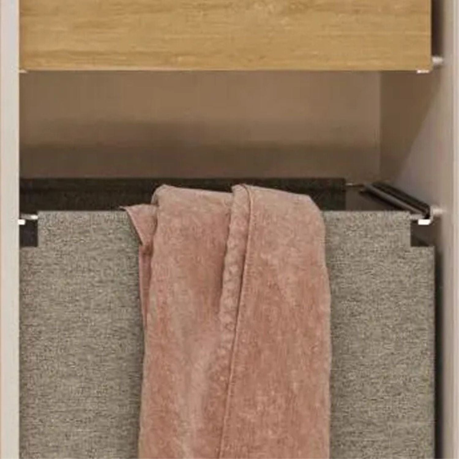 Dansani Inzo Skittentøypose til 40cm Høyskap Grå Dansani Skittentøyskurv DA-190032025