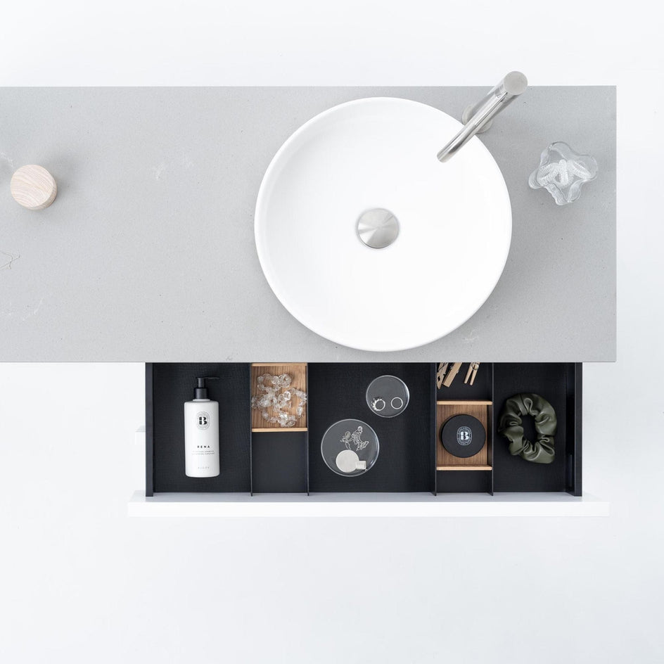 INR Air Solid Servantskap med servant INR Iconic Nordic Rooms Servantskap