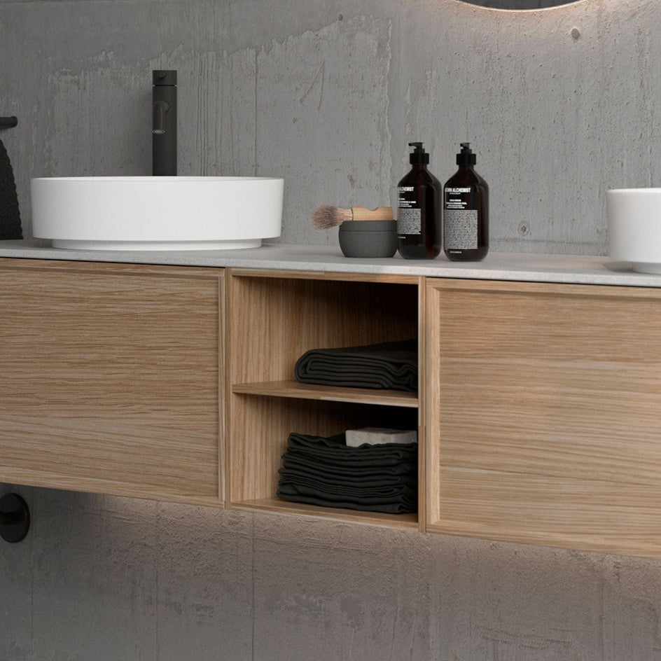 INR Air Wood Servantskap med Åpen oppbevaring INR Iconic Nordic Rooms Sideskap bad