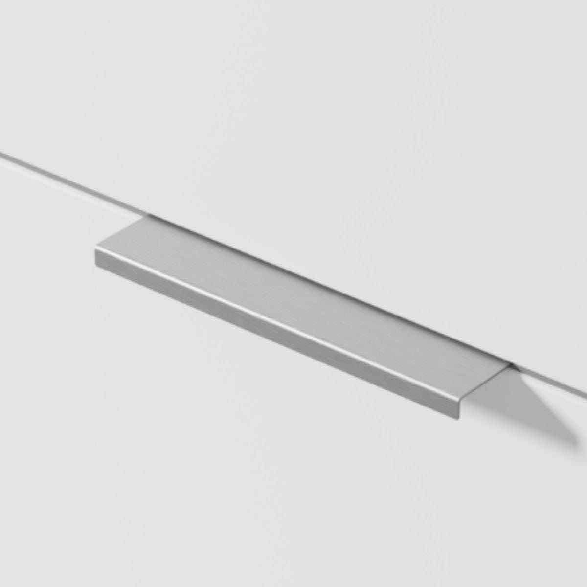 INR DASH Håndtak Brushed stainless / 150mm INR Iconic Nordic Rooms Håndtak INR-20224