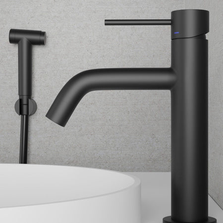 INR Voyage Mid Servantbatteri med Hånddusj