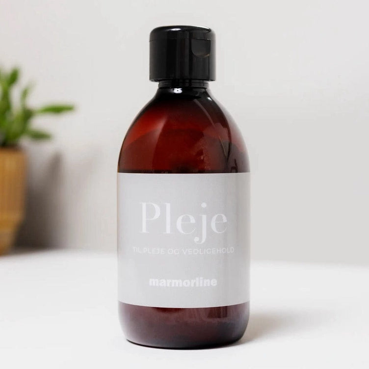 Korsbakken Pleiesett til Solid Surface