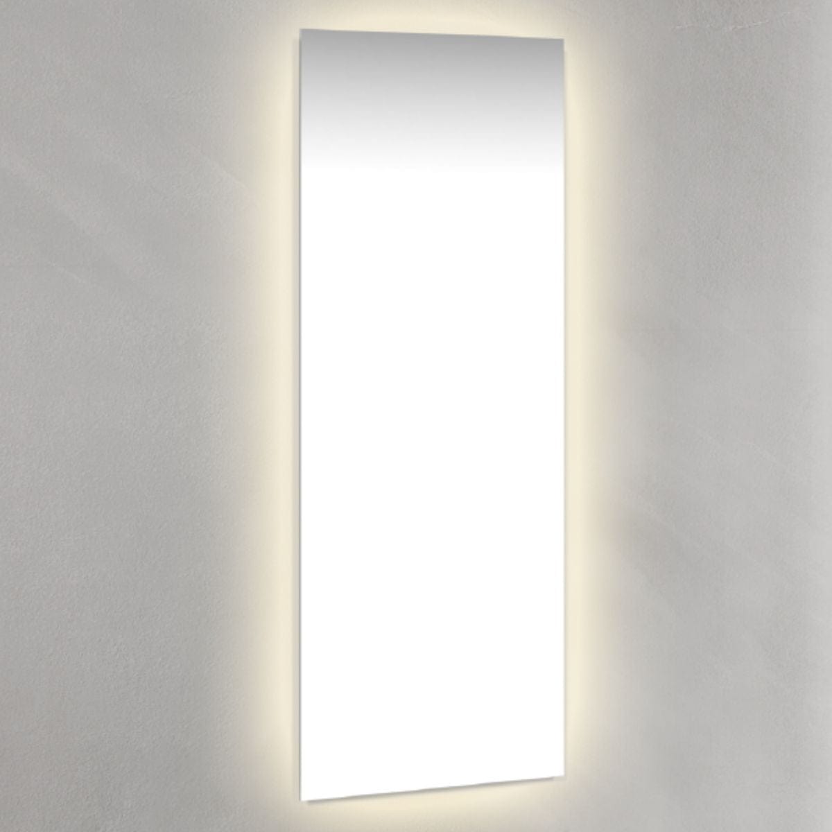 Macro Design Avlange Speil 45cm / med ambilight Macro Design Baderomsspeil GRO-IP45120A