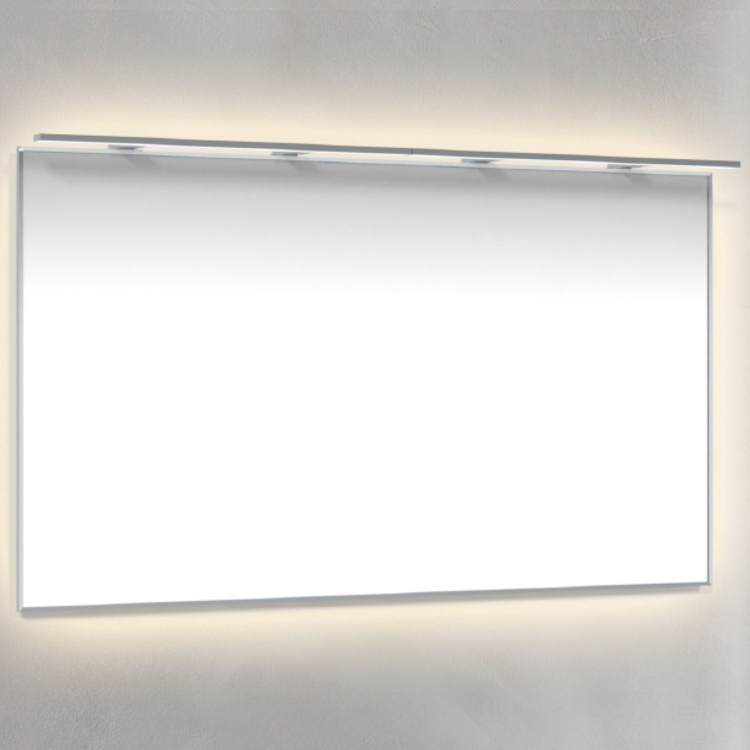 Macro Design Rammespeil Rampe-belysning LED - med Ambilight Krom / 120cm Macro Design Baderomsspeil BUN-IP12070AKRRL