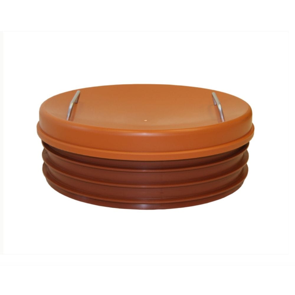 Pipelife Lokk PP med Håndtak og Ribber Rødbrun