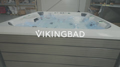 Vikingbad Morild Utendørs Spa Sterling Silver/Grå - FRP lokk og bluetooth stereo