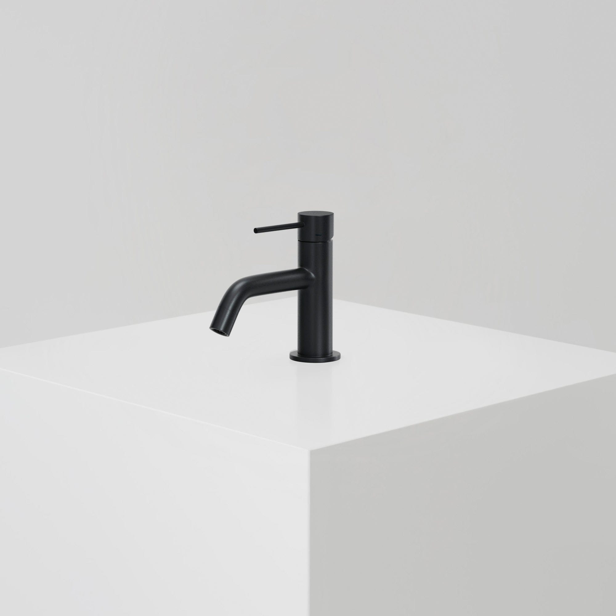 Primy Steel Voyage Low Servantbatteri Svart matt Primy Servantbatteri INR-80001277