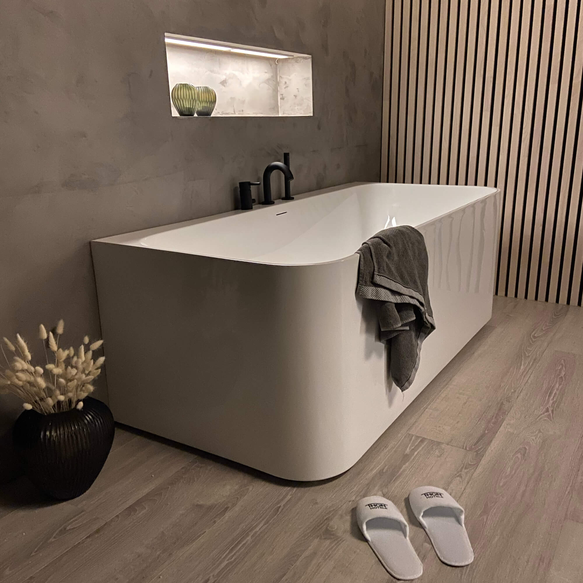 Sanipro Sense () Sanipro Sense