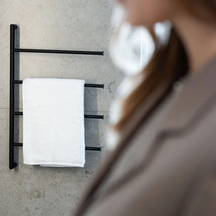 Smedbo Outline FK634 Svingbar Håndklestang