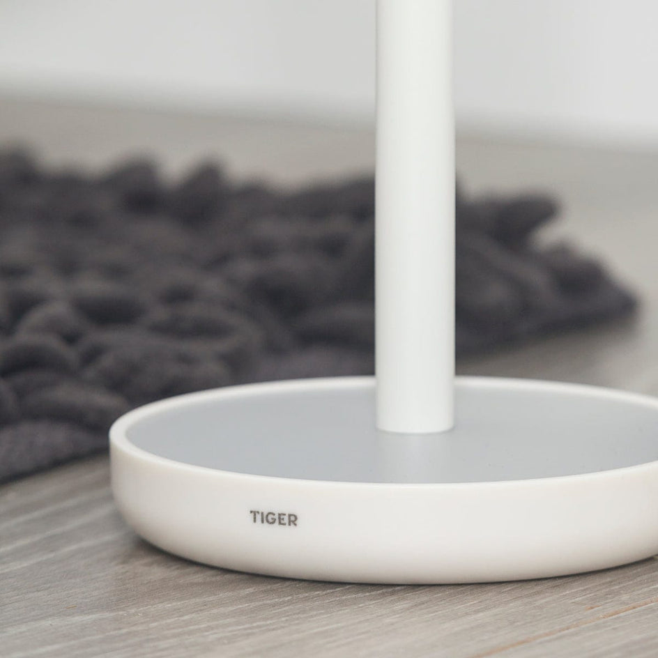 Tiger Urban reserverullholder frittstående Tiger Toalettrullholder