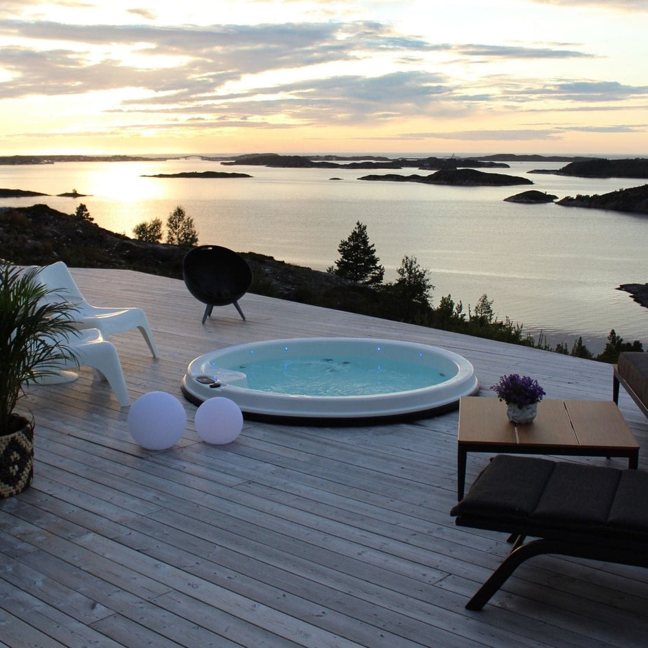 VikingSpa Viking II Utendørs Massasjebad VikingBad Utendørs boblebad VB-111118