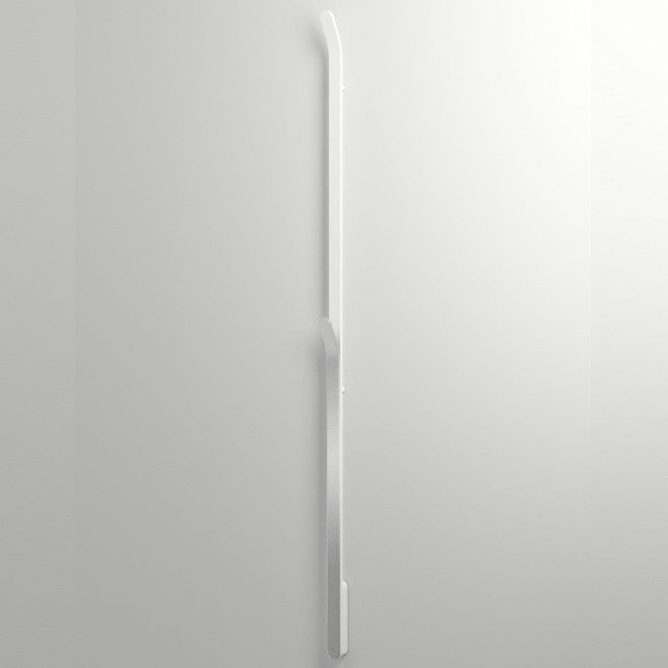 INR Bow Håndkletørker H170 Designvinner Hvit matt / Børstet krom INR Iconic Nordic Rooms Håndkletørker strøm INR-80000638