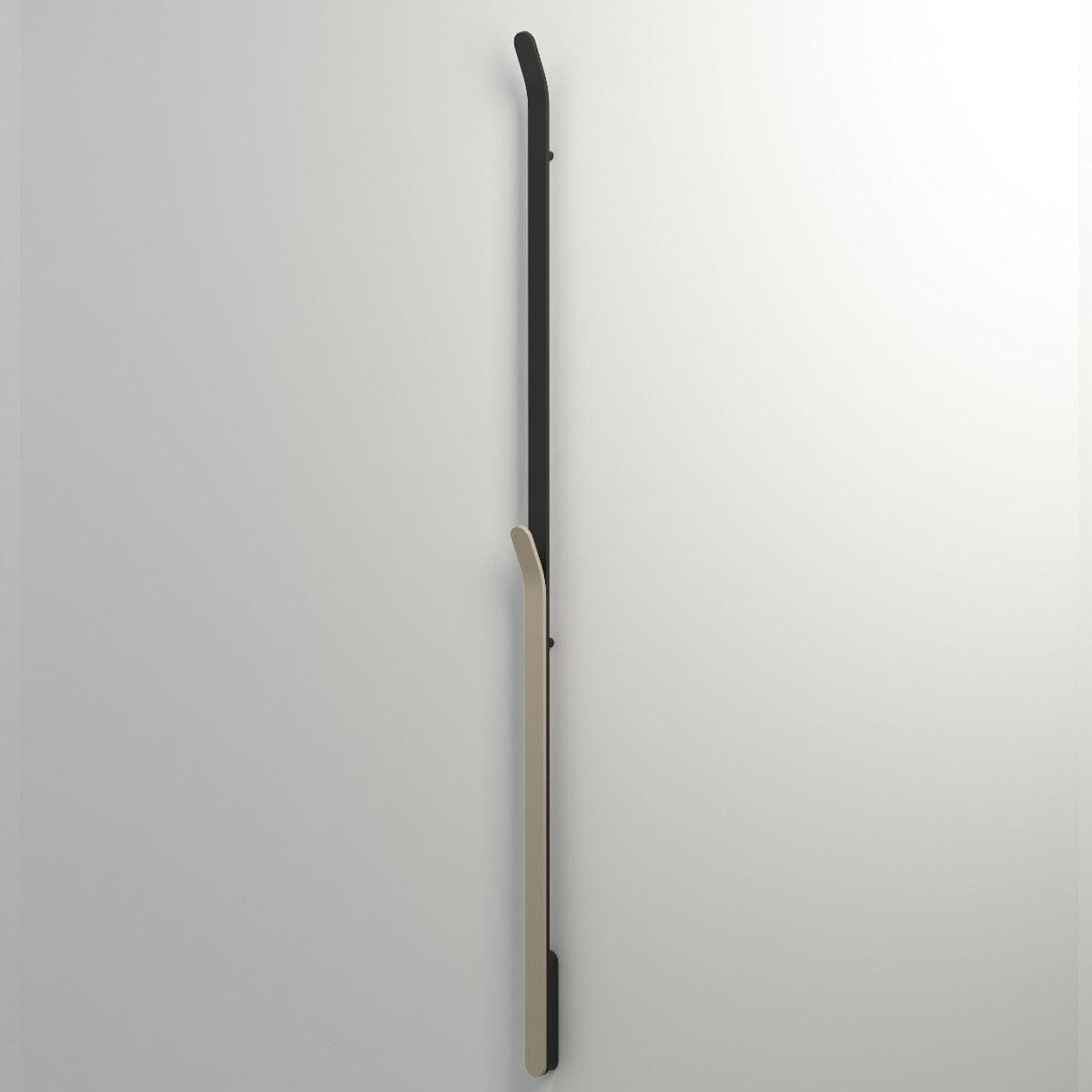 INR Bow Håndkletørker H170 Designvinner Svart matt / NCS farge INR Iconic Nordic Rooms Håndkletørker strøm INR-80000825