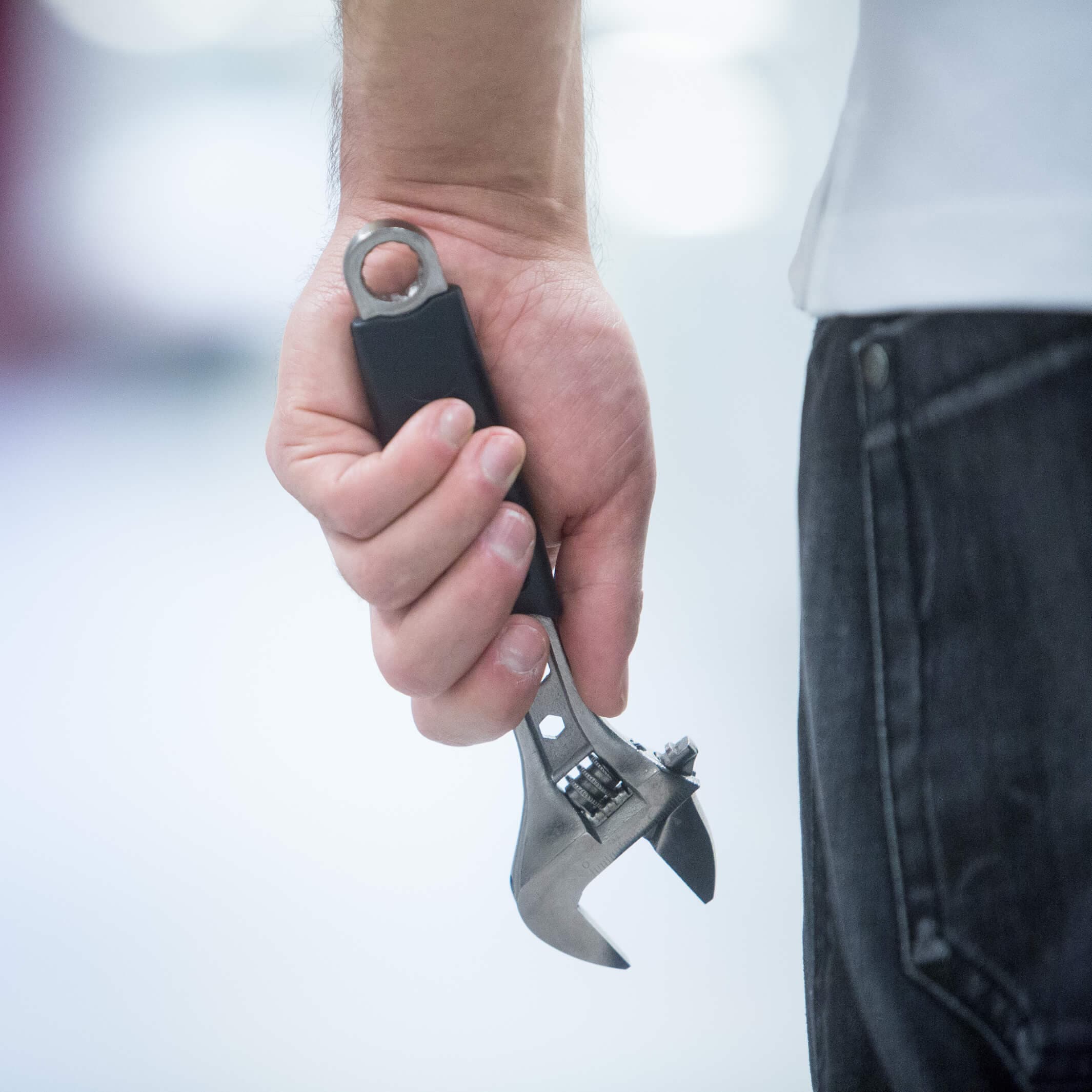 Montering av Dusjkabinett - produkt kjøpes separat Bergen Bad.no Montering Montering-Bergen-DKB