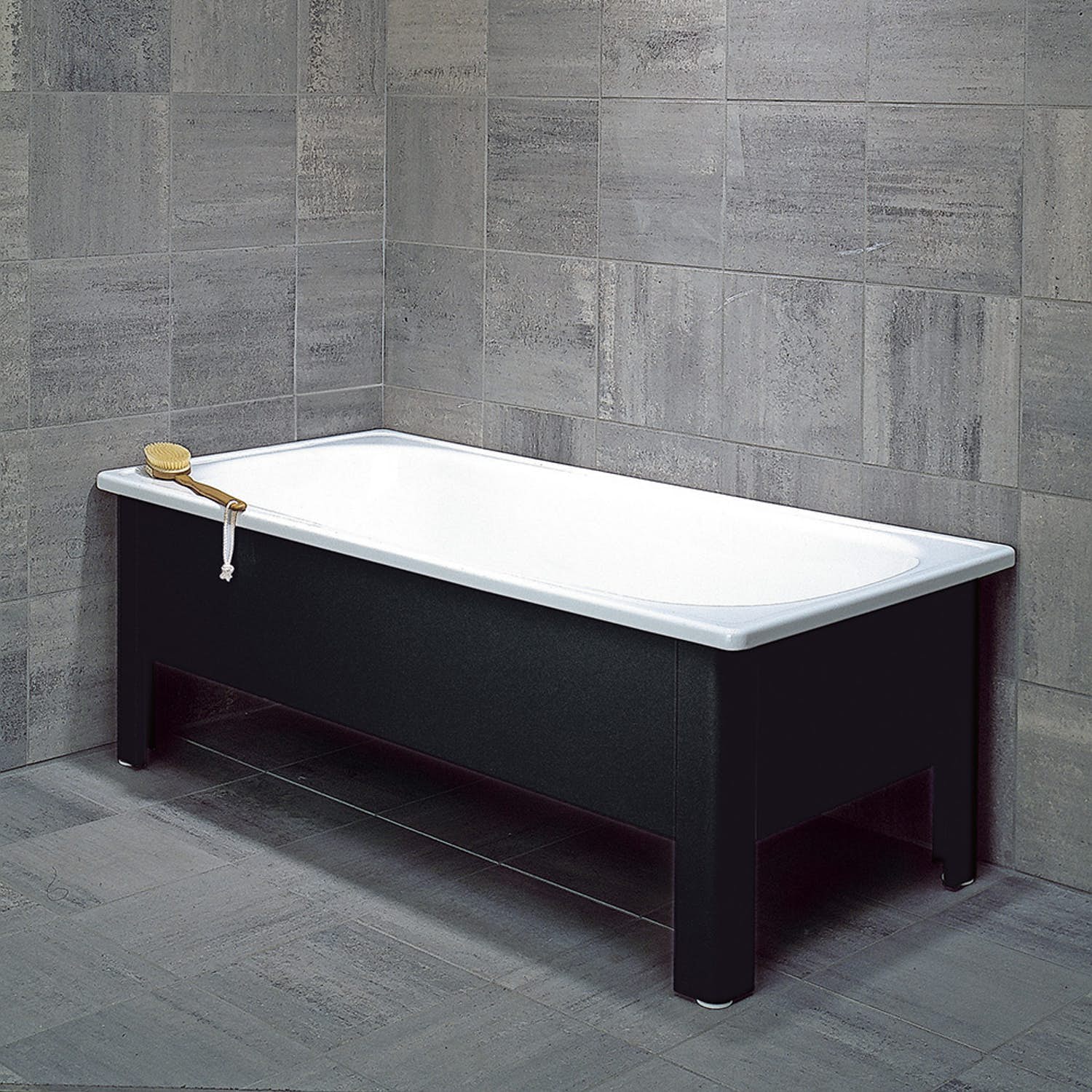 Svedbergs Badekar Emaljert med Halvfront 130-170 130cm / Svart Svedbergs Firkantet badekar SV-1231